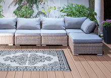 Load image into Gallery viewer, Persian Style Outdoor Garden Rug Reversible &amp; Waterproof (120cm x 180cm)
