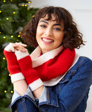 Load image into Gallery viewer, https://images.esellerpro.com/2278/I/220/976/king-cole-family-christmas-knits-1-knitting-book-7.jpg