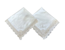 Load image into Gallery viewer, Lace Pair of Napkins Vintage 18" Square (Ecru)