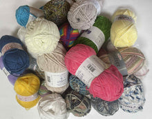 Load image into Gallery viewer, Chunky Yarn Mystery Box Bundle 1KG to 5KG