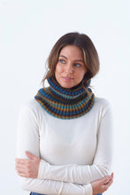 Load image into Gallery viewer, King Cole Knitting &amp; Crochet Pattern 4Ply Women’s Accessories 6347