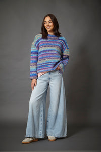 King Cole Chunky Knitting Pattern Women’s Easy Knit Sweater & Cardigan (6383)