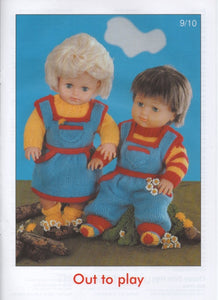 Peter Gregory Knitting Booklet AK11 Dolls Clothes & Premature Babies