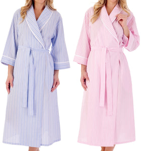 Slenderella Ladies Seersucker Stripe Robe with Easy Fasten Poppers (2 Colours)