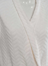 Load image into Gallery viewer, Slenderella Ladies Luxurious Zig Zag Pattern Soft Fleece Dressing Gown (3 Colours)