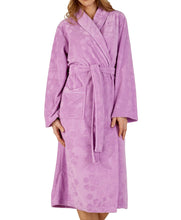 Load image into Gallery viewer, Slenderella Floral Embossed Shawl Collar Dressing Gown (5 Colours)