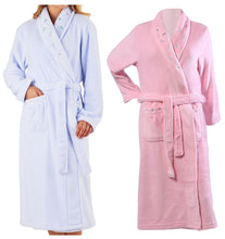 Load image into Gallery viewer, Slenderella Ladies Floral Embroidered Shawl Collar Dressing Gown (2 Colours)