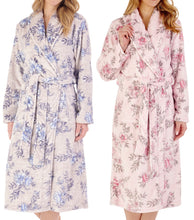 Load image into Gallery viewer, Slenderella Ladies Floral Fleece Shawl Collar Dressing Gown (2 Colours)