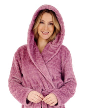 Load image into Gallery viewer, Slenderella Ladies Chevron Fleece Hooded Dressing Gown (3 Colours)