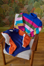 Load image into Gallery viewer, Signature Collection Booklet 1 - King Cole Merino Blend Knitting Patterns by Jenny Watson