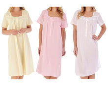 Load image into Gallery viewer, Slenderella Ladies Short Sleeve Circular Dobby Dot Cotton Nightie (3 Colours)