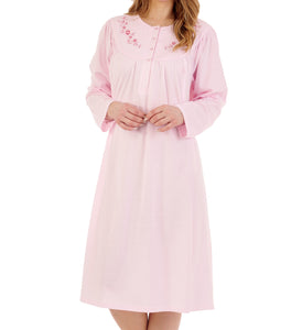 Slenderella Ladies Floral Embroidery Jacquard Jersey Nightdress (2 Colours)