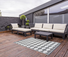 Load image into Gallery viewer, Outdoor Garden Rug Reversible &amp; Waterproof Scallop Design (121cm x 180cm)
