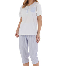 Load image into Gallery viewer, Slenderella Ladies Seersucker Stripe Cropped Trouser Pyjamas (Blue or Pink)