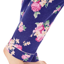 Load image into Gallery viewer, Slenderella Ladies Bold Floral Tailored Flannel Pyjamas (2 Colours)