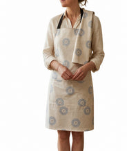 Load image into Gallery viewer, Flower Apron &amp; Tea Towel Matching Set 64cm x 81cm