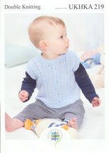 Load image into Gallery viewer, UKHKA 219 Double Knit Knitting Pattern - Baby Sweater Slipover &amp; Hat