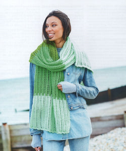 UKHKA 250 Women's Accessories Double Knit Knitting Pattern Snoods, Shawl & Scarf