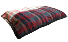 Load image into Gallery viewer, Gor Pets Camden Comfy Cushion (3 Colours)