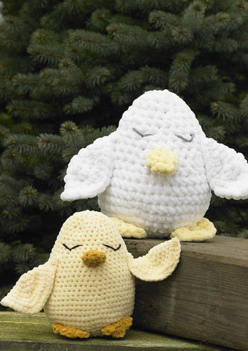 James Brett Chunky Crochet Pattern Eggburt & Chuckles the Chicks (JB931)