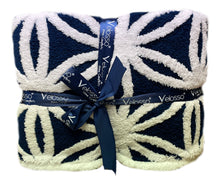 Load image into Gallery viewer, Velosso Tufted Soft &amp; Cosy Sherpa Fleece Orbit Throw 150cm x 200cm (4 Colours)