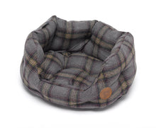Load image into Gallery viewer, Petface Grey Tweed Oval Bed with Sherpa Fleece Cushion (Various Sizes)