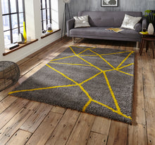 Load image into Gallery viewer, Royal Nomadic Geometric Design Rug (Various Sizes &amp; Colours)
