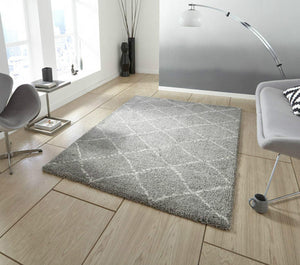 Royal Nomadic Two Tone Diamond Design Rug (Various Sizes & Colours)
