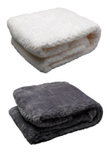 Load image into Gallery viewer, Velosso Moda Soft Chevron Fleece Blanket (2 Colours)