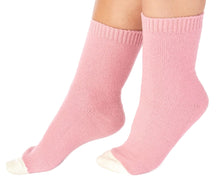 Load image into Gallery viewer, https://images.esellerpro.com/2278/I/226/537/BS183-slenderella-ladies-waffle-knit-bed-socks-pink.jpg