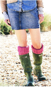 UKHKA 206 Chunky Knitting Pattern - Ladies Winter Accessories