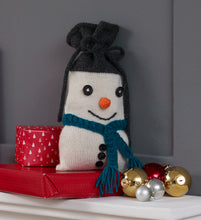 Load image into Gallery viewer, https://images.esellerpro.com/2278/I/141/294/king-cole-christmas-knits-book-5-image-3.jpg