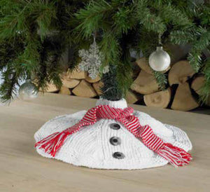 https://images.esellerpro.com/2278/I/180/568/king-cole-christmas-knits-book-7-image-5.jpg