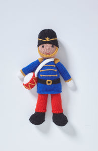 https://images.esellerpro.com/2278/I/207/808/king-cole-christmas-knits-book-8-13.jpg