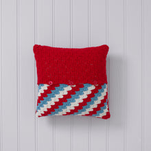 Load image into Gallery viewer, https://images.esellerpro.com/2278/I/197/184/scandinavian-crochet-book-12.jpg