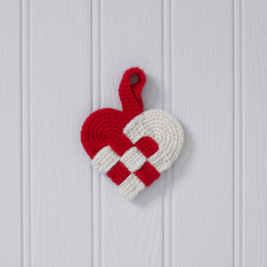 https://images.esellerpro.com/2278/I/197/184/scandinavian-crochet-book-6.jpg